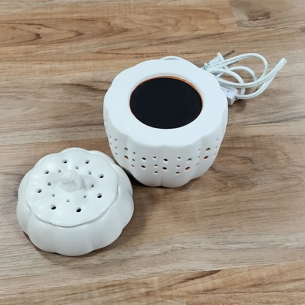 🔸️🔸️NIB PartyLite White 3 Piece Pumpkin Fragrance Warmer - Picture 6 of 7
